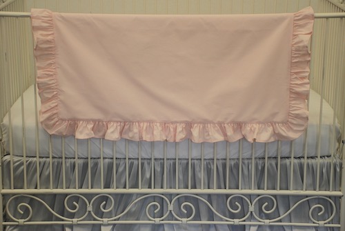 Ruffled Crib Blanket - Pale Pink